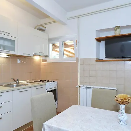 Alicia Guest house 3*