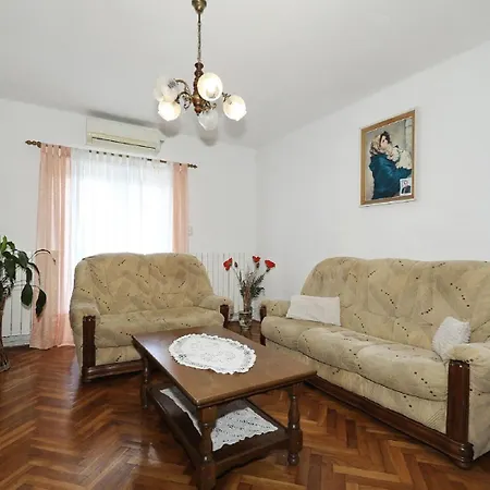 Alicia Guest house 3*